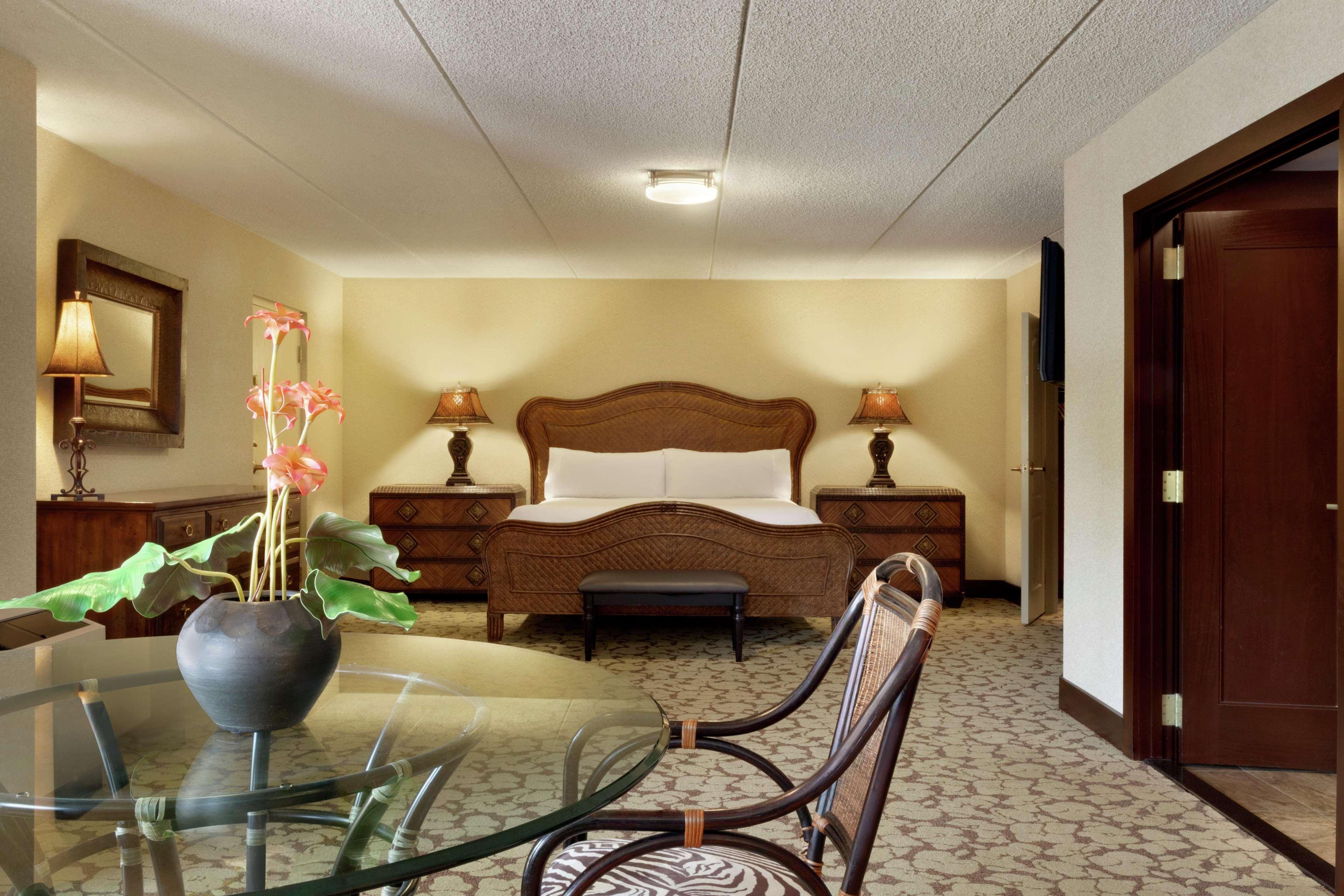 Hilton Garden Inn Rochester/Pittsford Bushnell Basin Екстер'єр фото