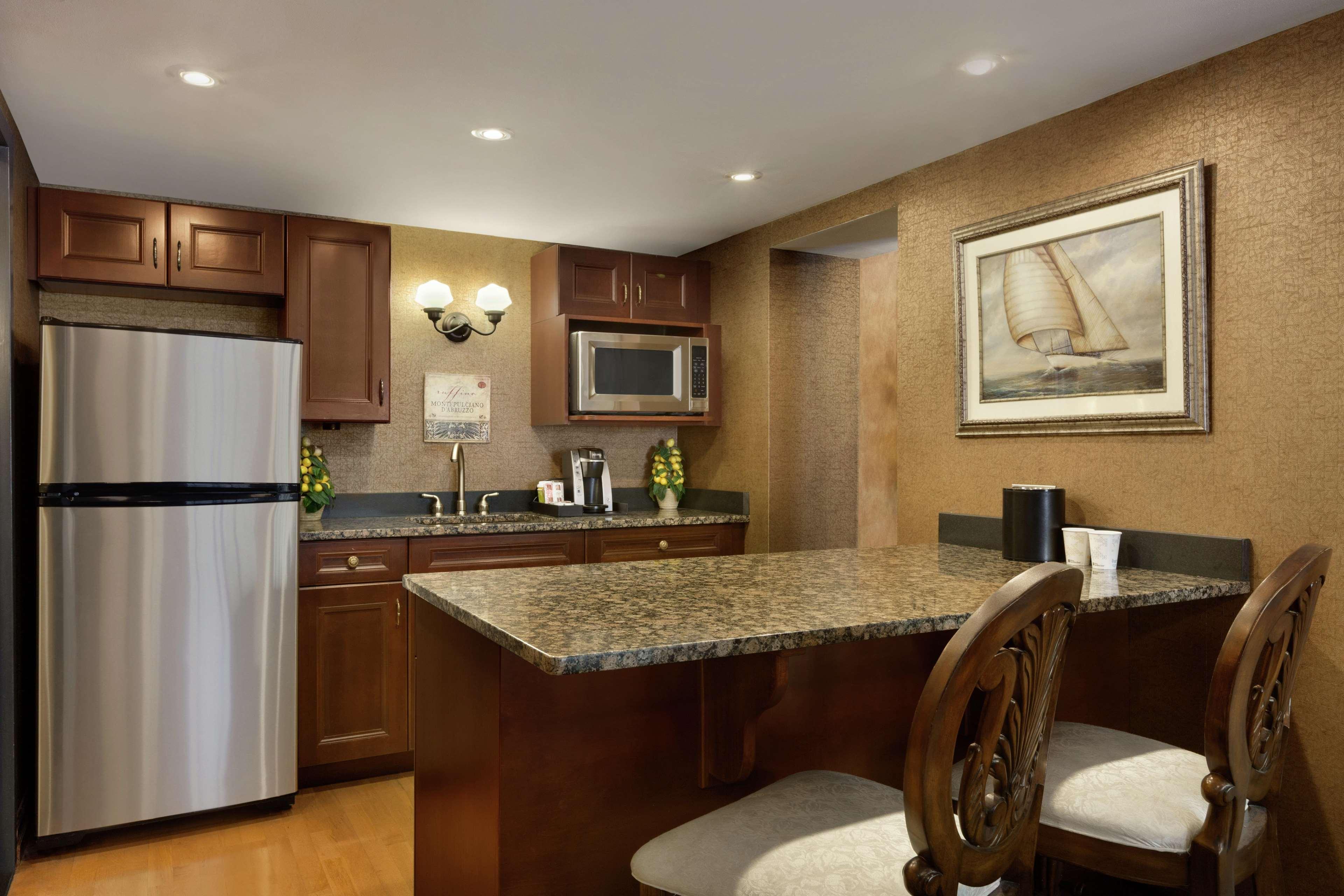 Hilton Garden Inn Rochester/Pittsford Bushnell Basin Екстер'єр фото