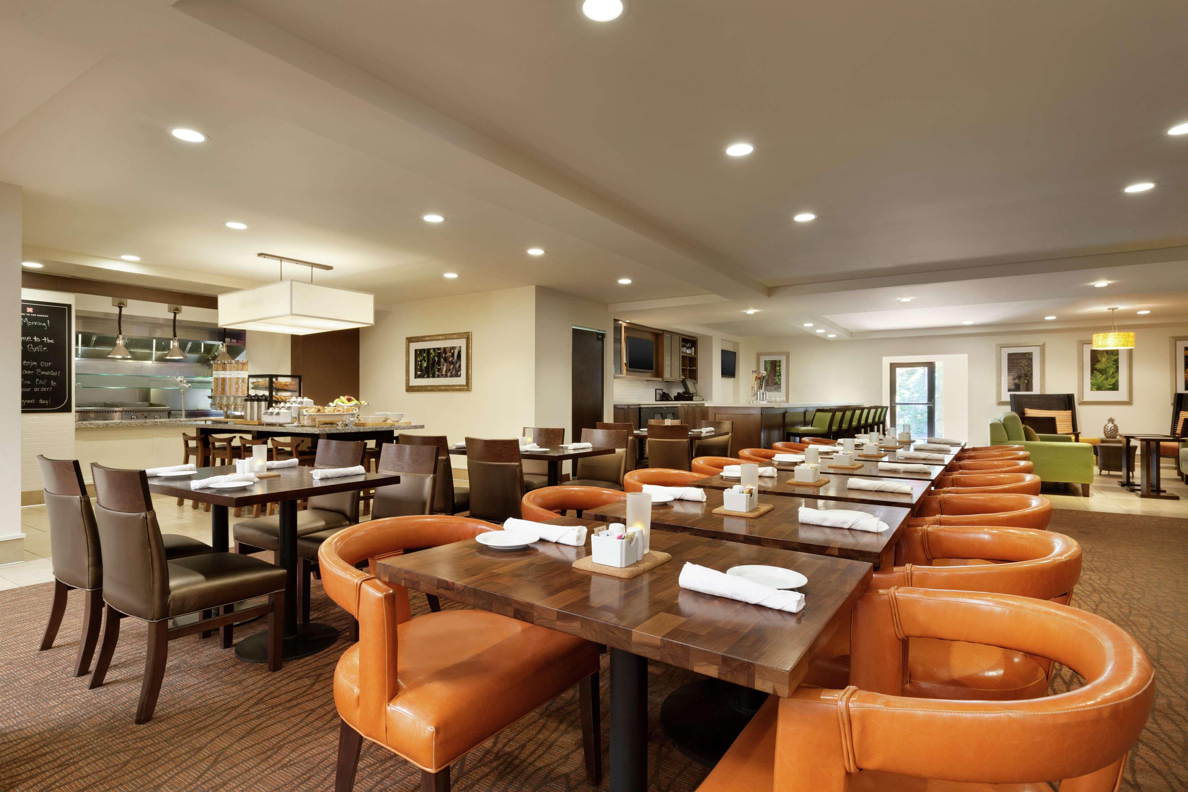 Hilton Garden Inn Rochester/Pittsford Bushnell Basin Екстер'єр фото