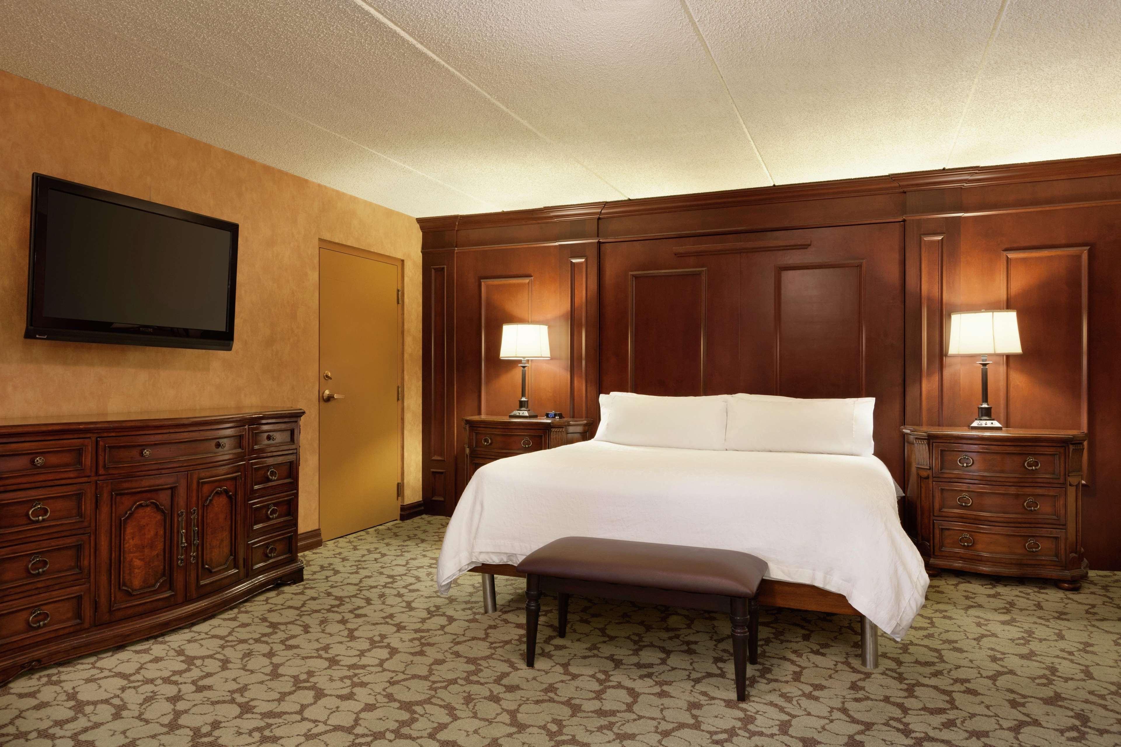 Hilton Garden Inn Rochester/Pittsford Bushnell Basin Екстер'єр фото