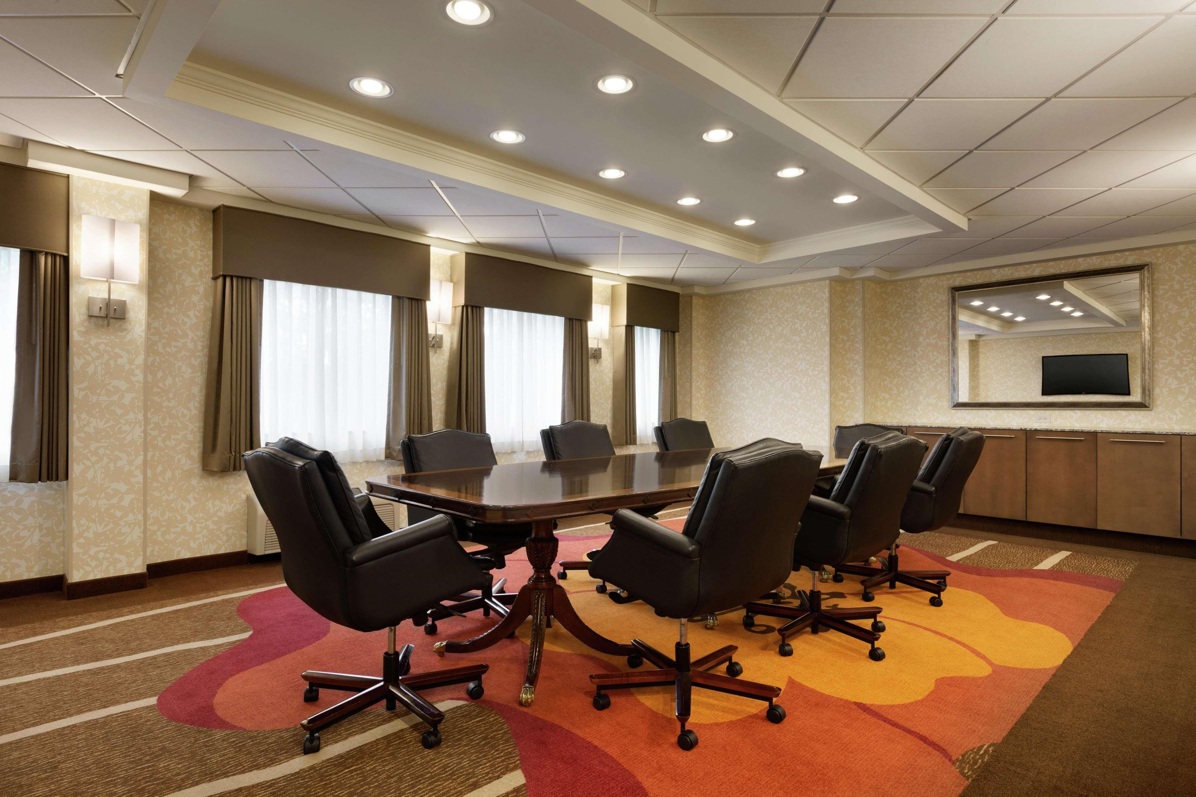 Hilton Garden Inn Rochester/Pittsford Bushnell Basin Екстер'єр фото