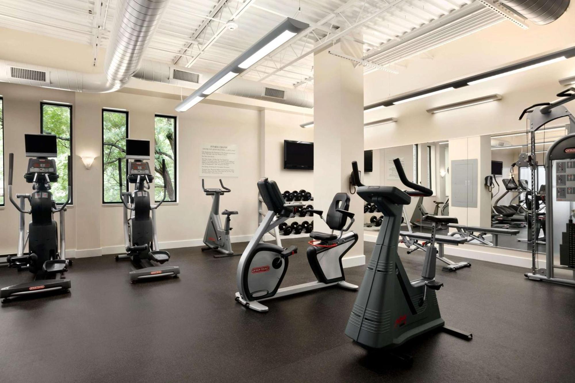 Hilton Garden Inn Rochester/Pittsford Bushnell Basin Екстер'єр фото
